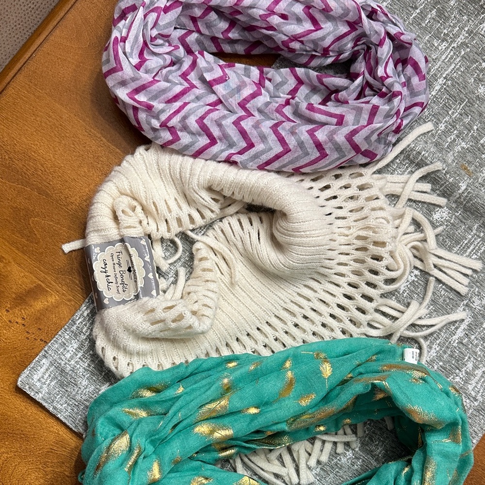 Chevron and Fringe Scarf Set